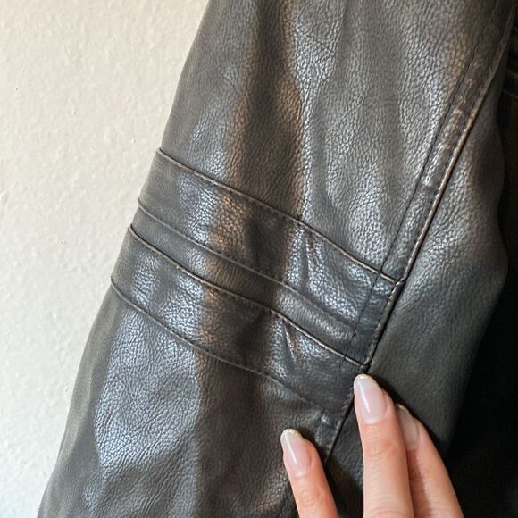 NWT Mens Pleather Moto Bomber Sherpa Lined Dark Brown Jacket - Picture 7 of 11